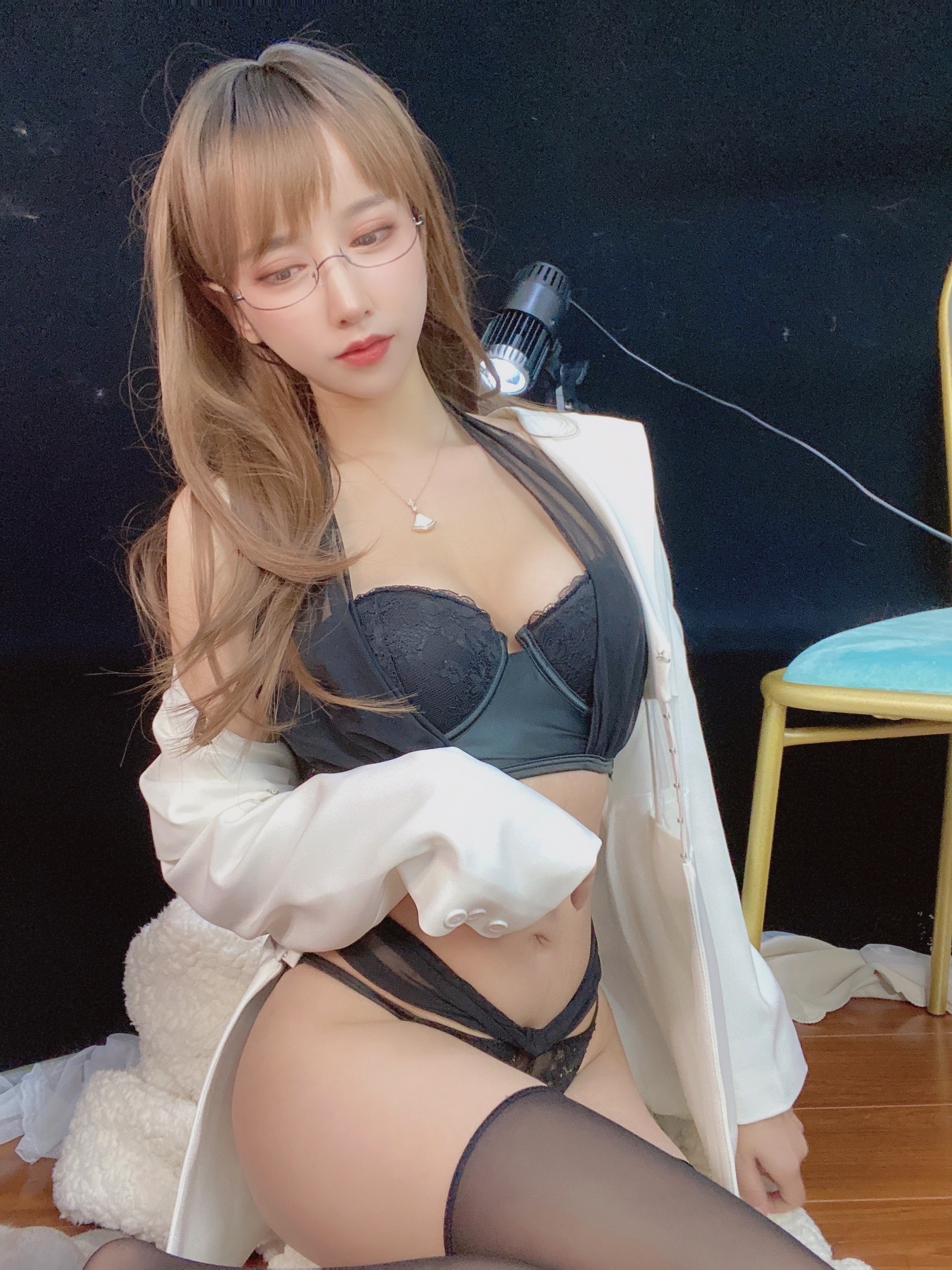 图片[1]-过期米线线喵 – NO.112 朱砂痣 [30P]-XikXak